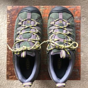 Keen Targhee II women's low waterproof hiking shoe